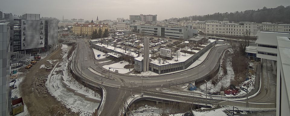 Livebild Baukamera 1 - Webcam Gesamtpanorama Umkehrschleife - Baustelle Straßenbahnverlängerung Linie 7, Graz-St.Leonhard, Geidorf und Ries (ca. 5 Minuteninterval)